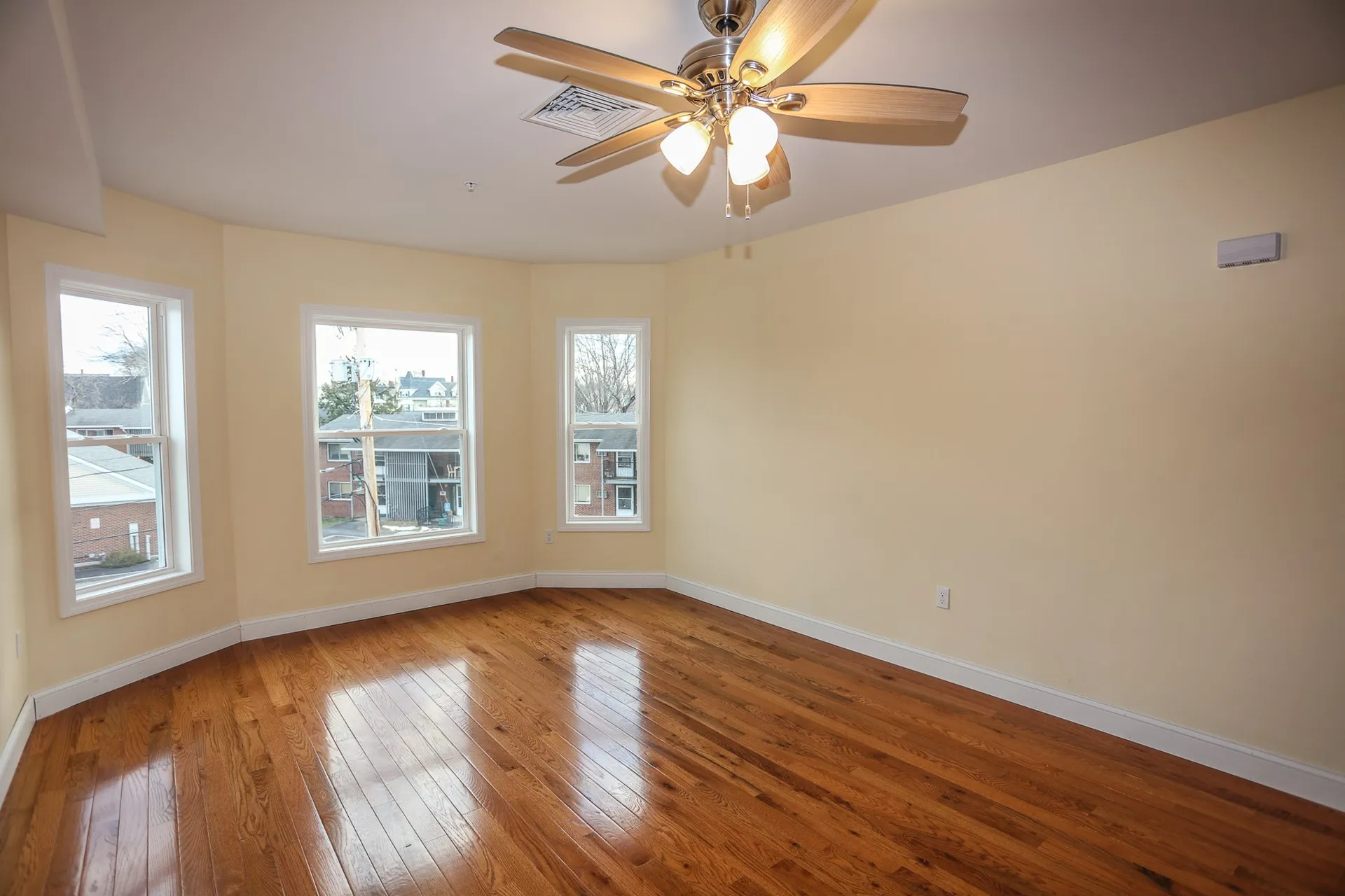 21 Clifford Avenue Manchester NH 03103