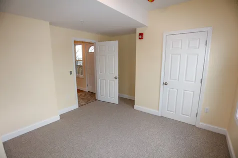 21 Clifford Avenue Manchester NH 03103