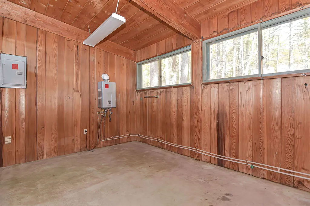 3 Allen Road Tuftonboro NH 03850