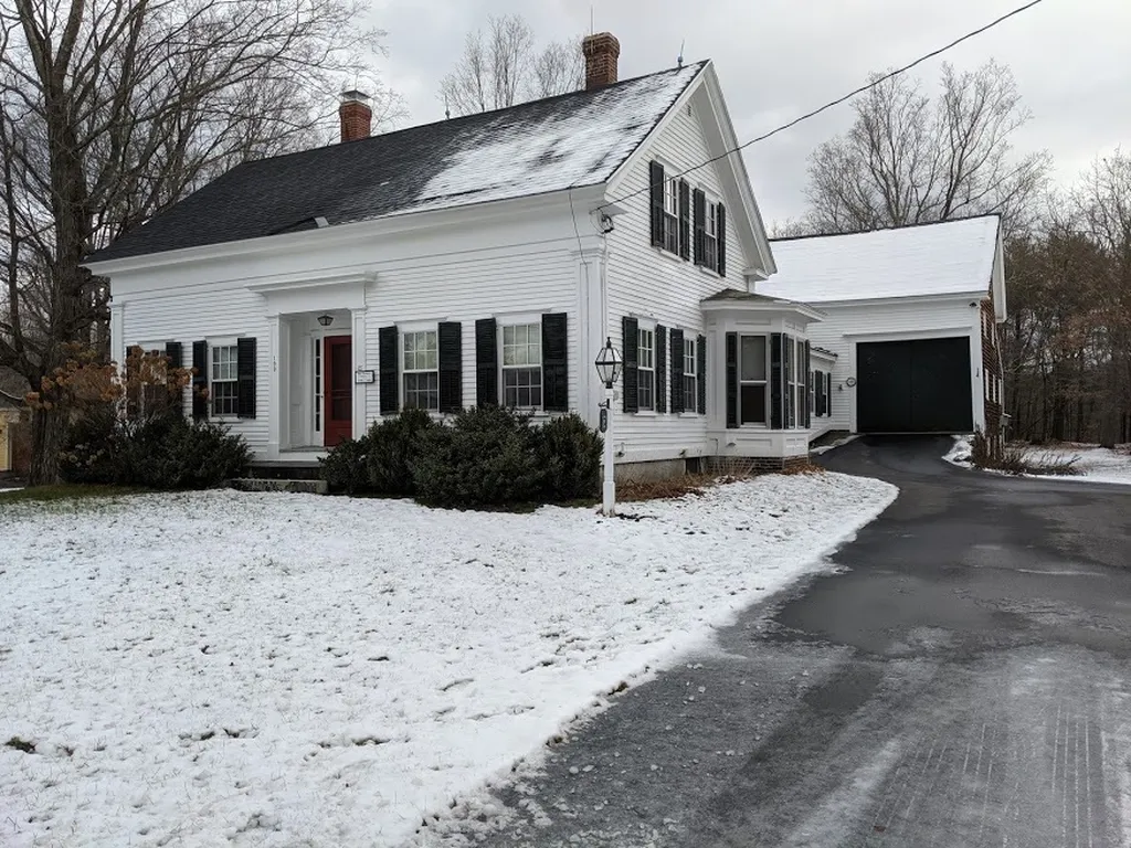 199 Maple Street Hopkinton NH 03229