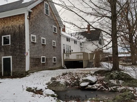 199 Maple Street Hopkinton NH 03229