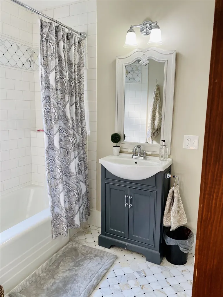 36 Clark Street Franklin NH 03235