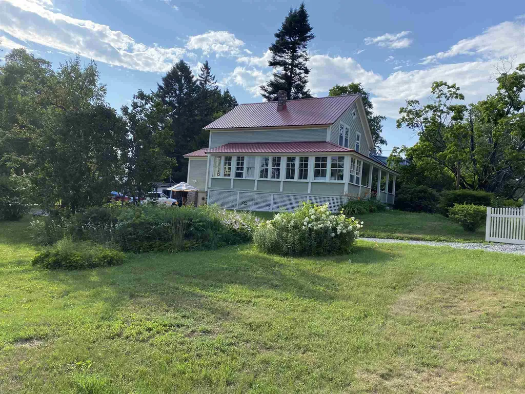 36 Clark Street Franklin NH 03235
