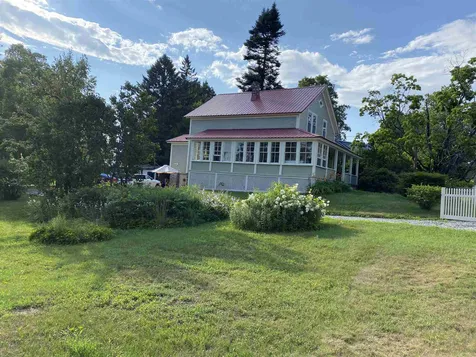 36 Clark Street Franklin NH 03235