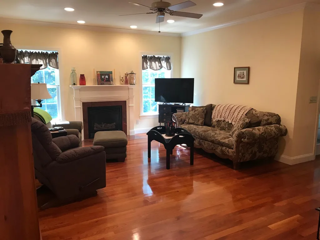 405 Michael Lane Williston VT 05495