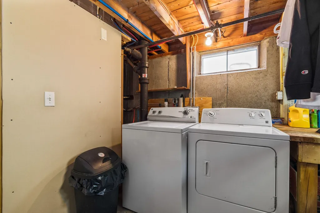 187 Leslie Drive Portsmouth NH 03801