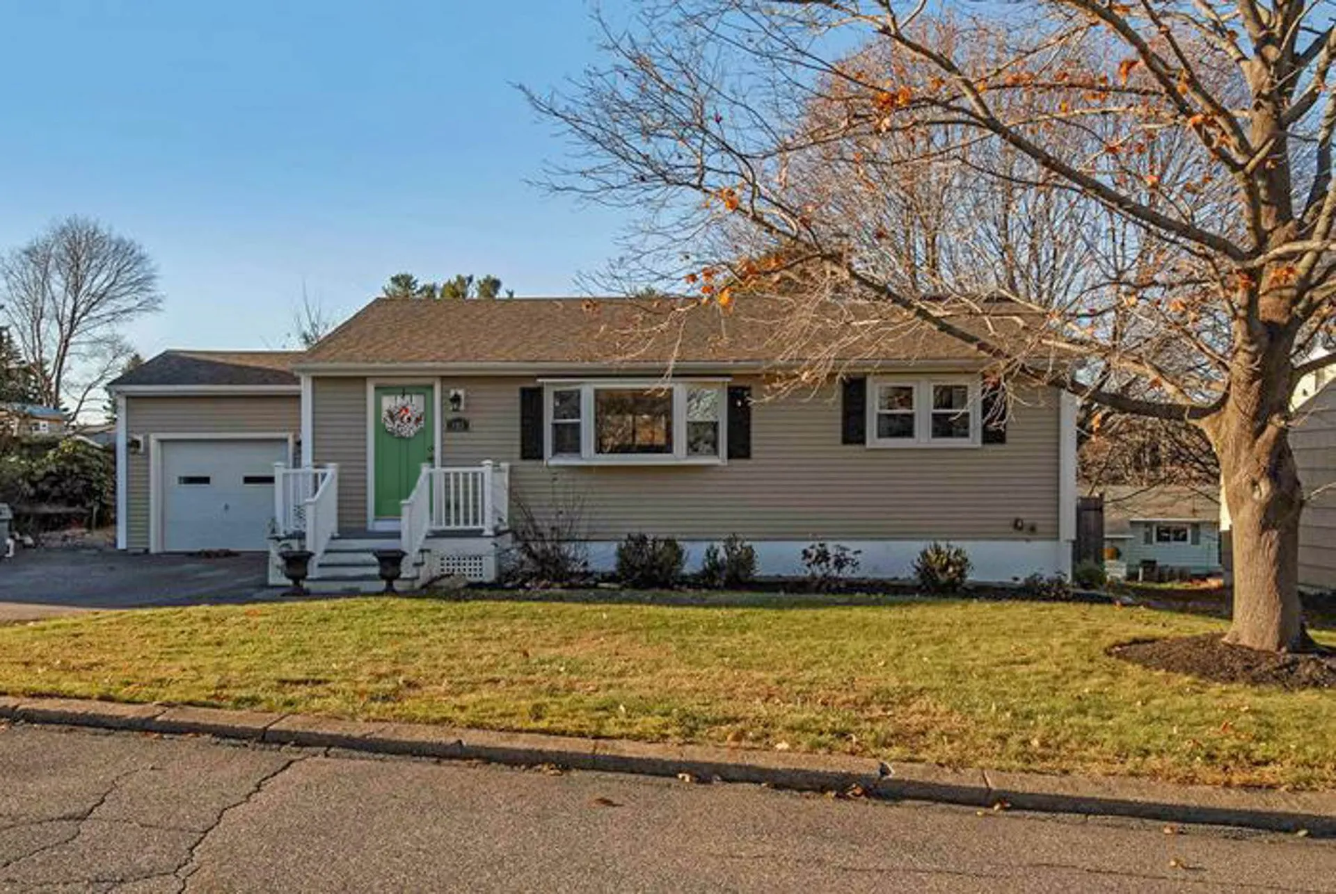 187 Leslie Drive Portsmouth NH 03801