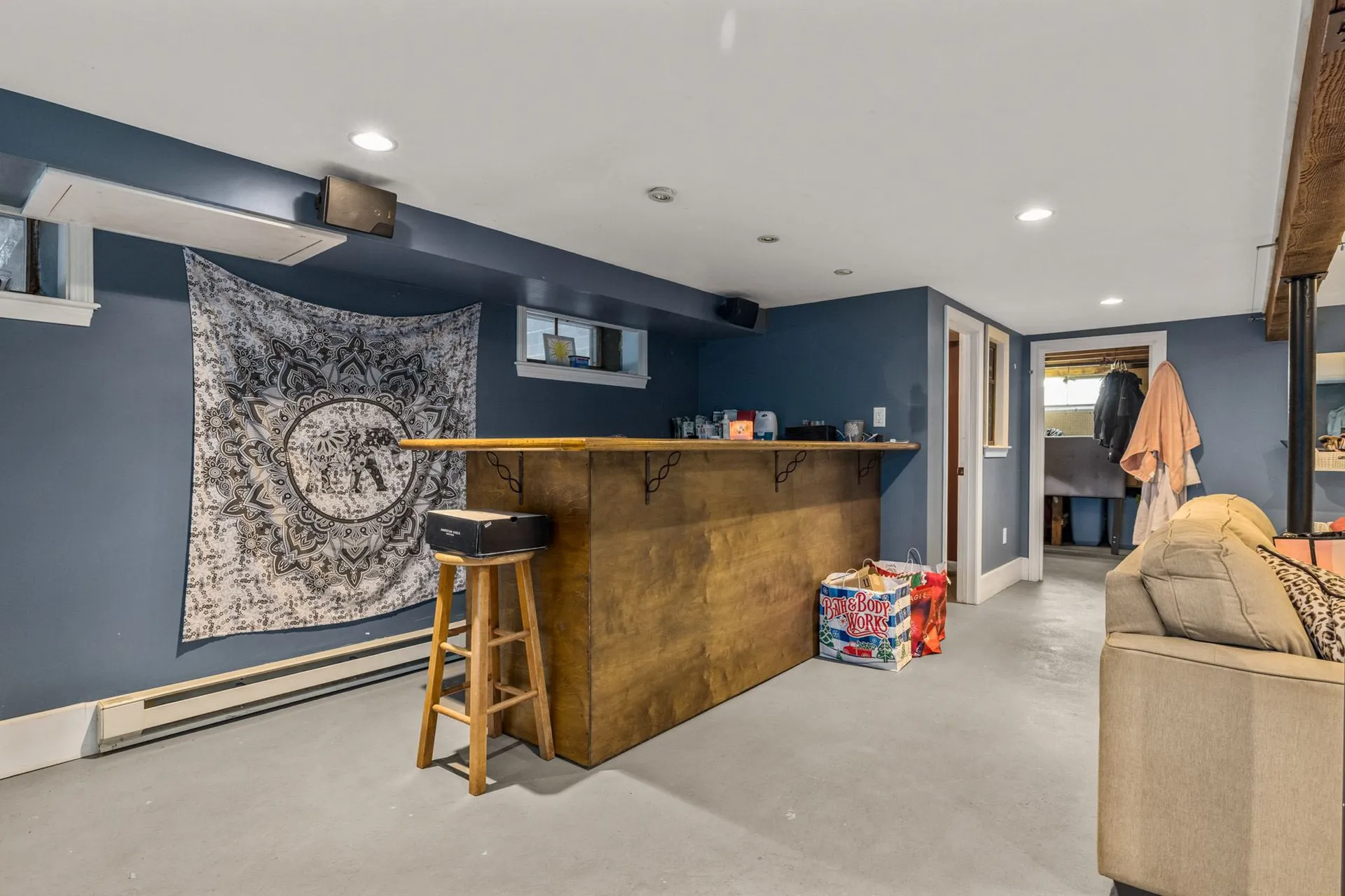 187 Leslie Drive Portsmouth NH 03801
