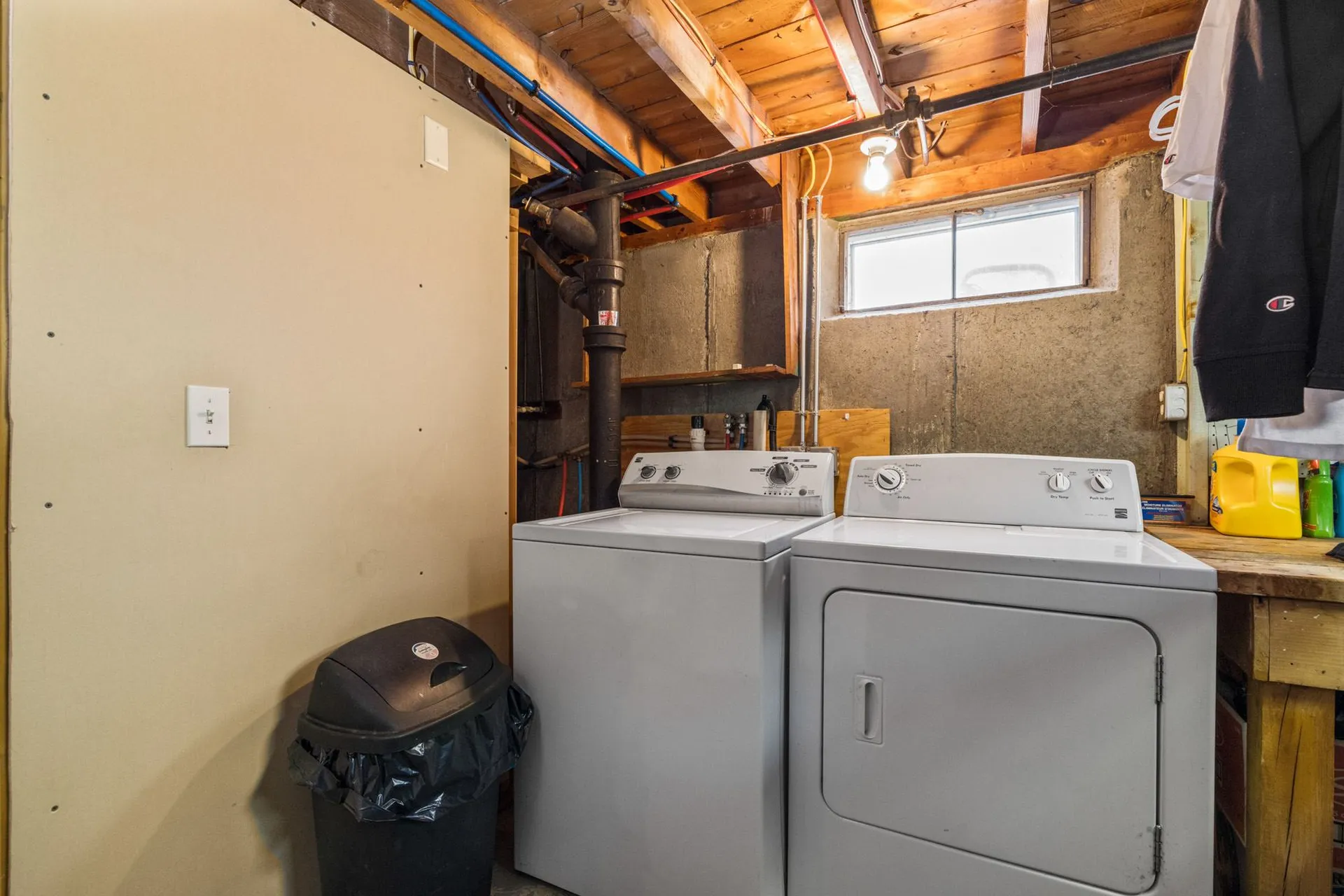 187 Leslie Drive Portsmouth NH 03801
