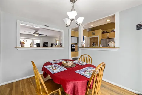 187 Leslie Drive Portsmouth NH 03801