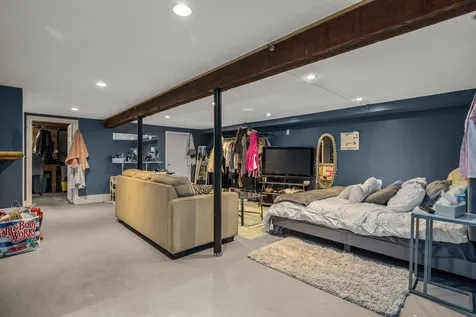 187 Leslie Drive Portsmouth NH 03801