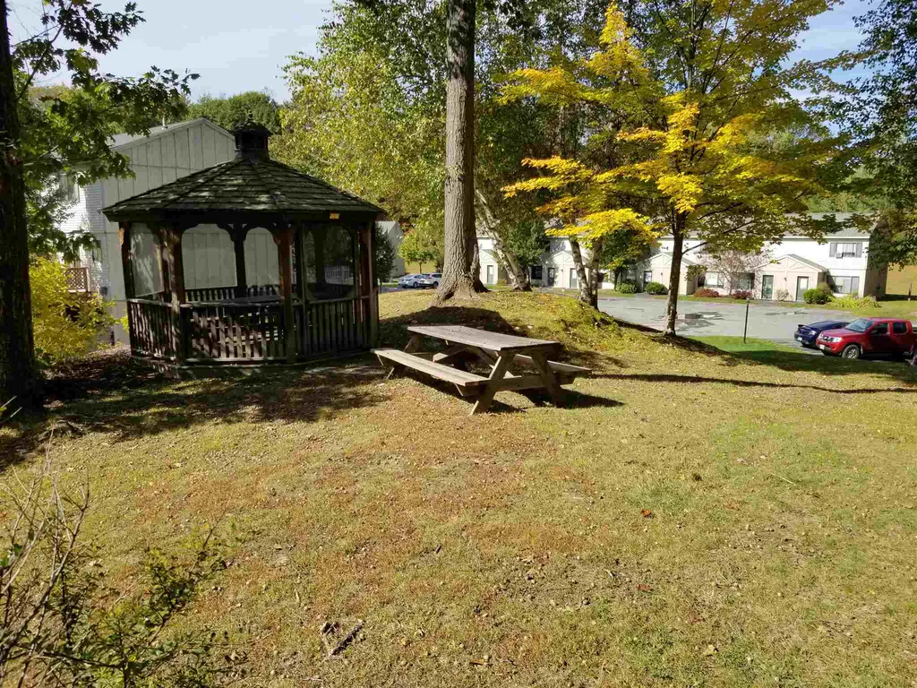 133 Colonial Drive Hartford VT 05001