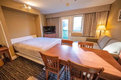 89 Grand Summit Way Dover VT 05356