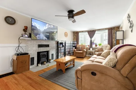 13 Coolidge Street Jaffrey NH 03452
