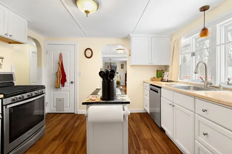 13 Coolidge Street Jaffrey NH 03452