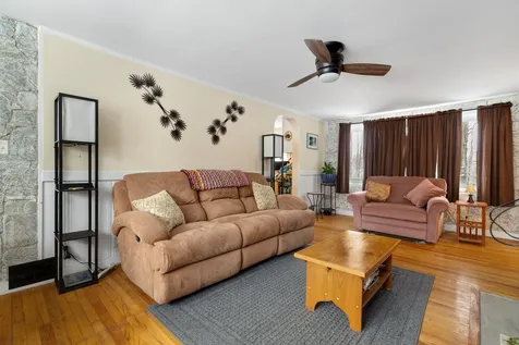 13 Coolidge Street Jaffrey NH 03452