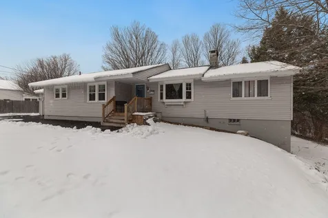 13 Coolidge Street Jaffrey NH 03452