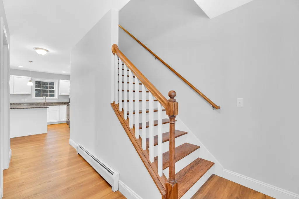 8 North Gardens Lane Milton VT 05468