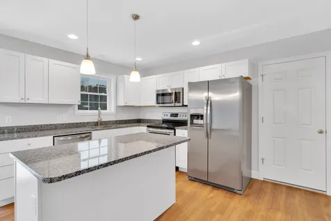 8 North Gardens Lane Milton VT 05468