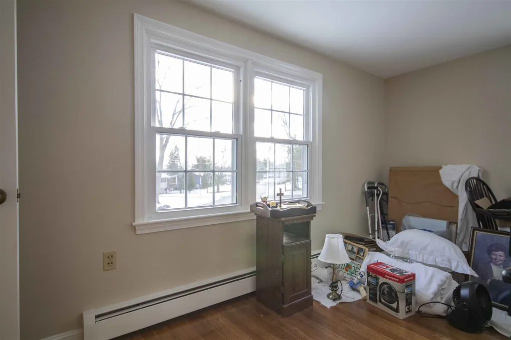 11 Lucille Avenue Salem NH 03079