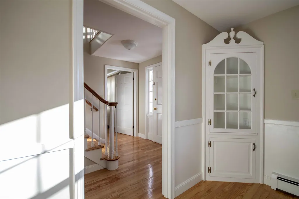11 Lucille Avenue Salem NH 03079