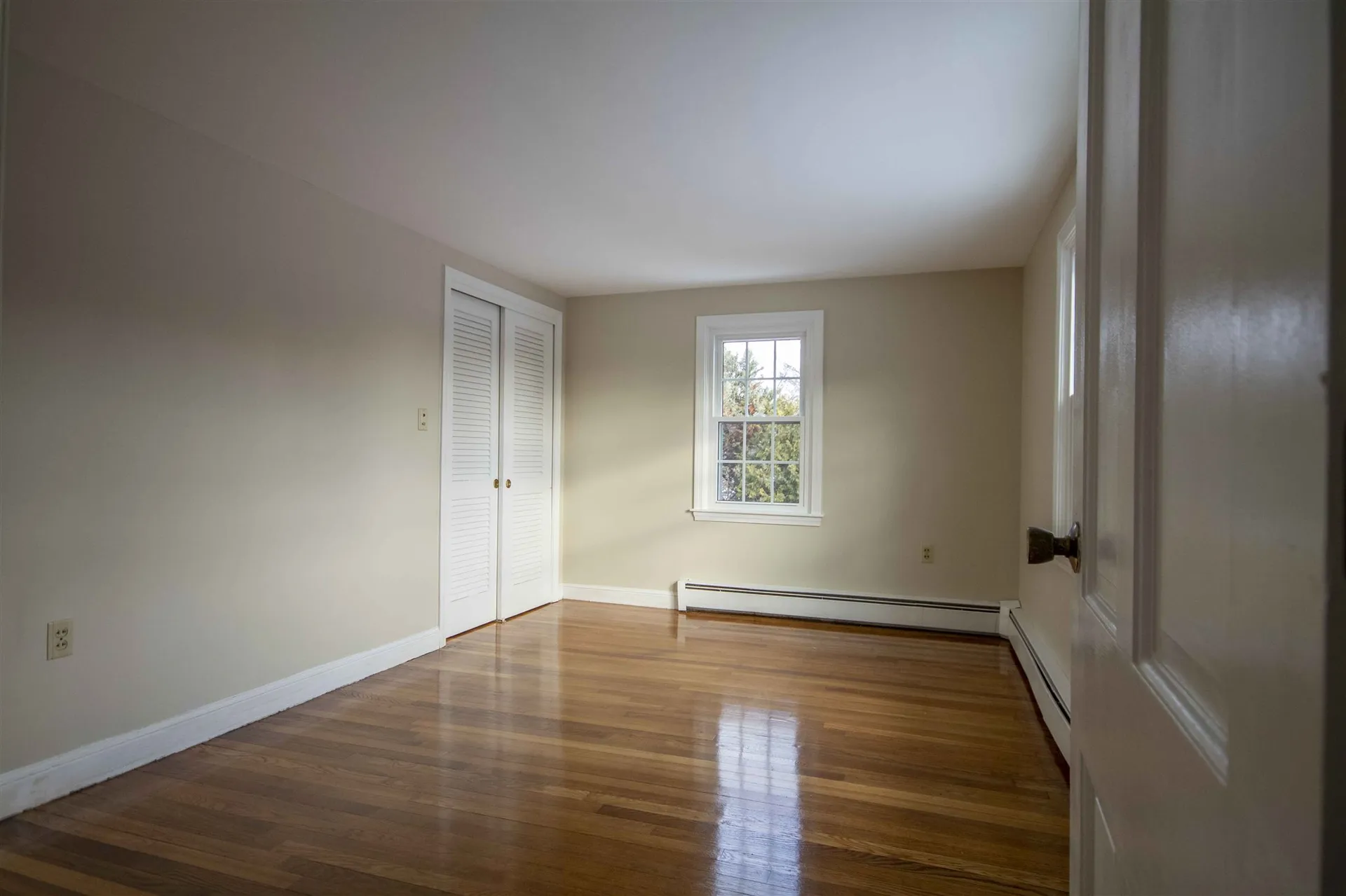 11 Lucille Avenue Salem NH 03079