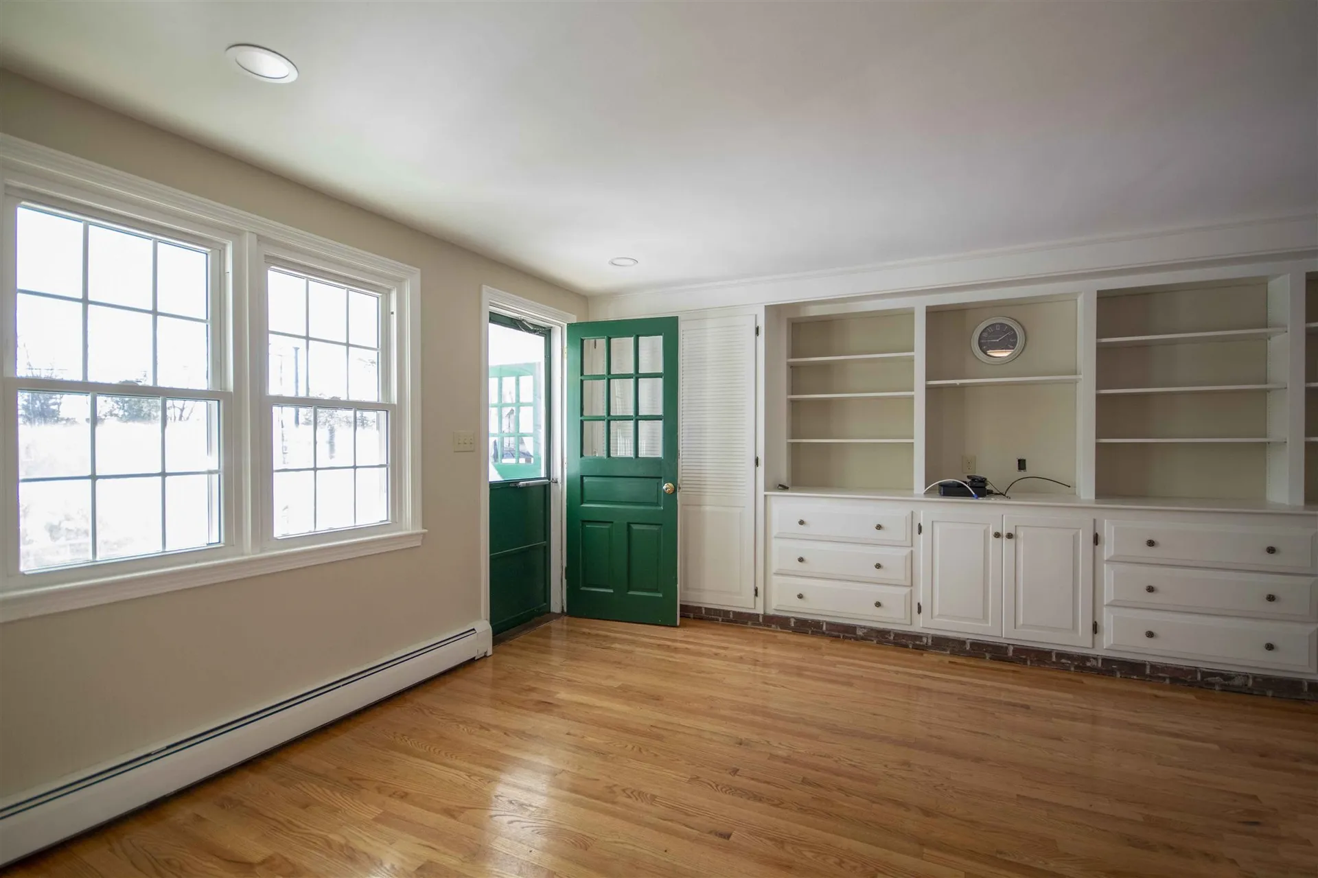 11 Lucille Avenue Salem NH 03079