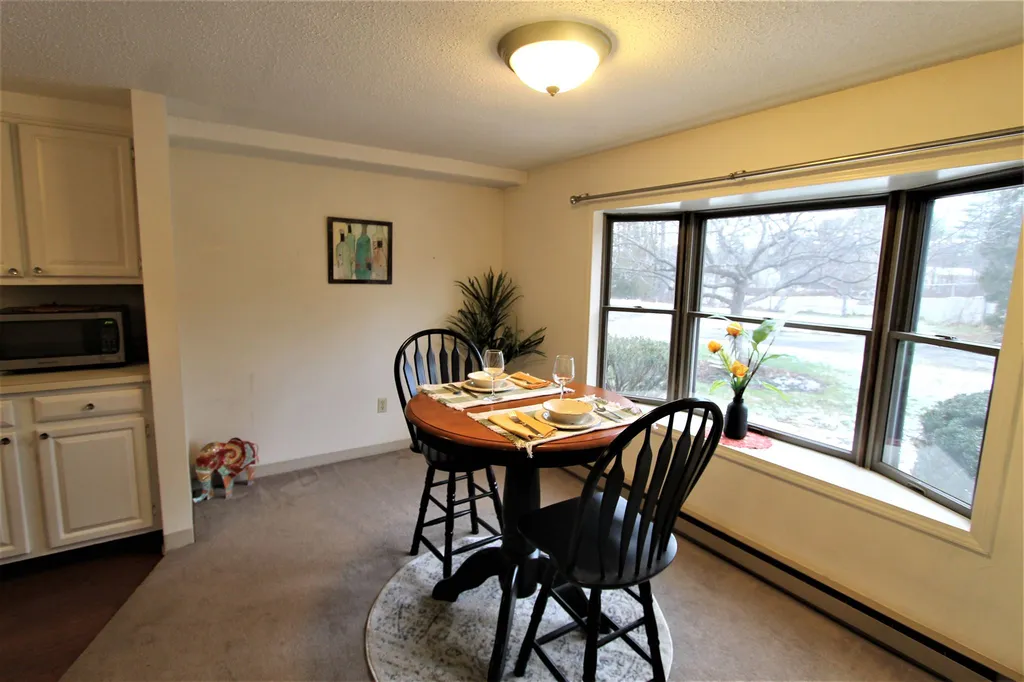 5a Bass Street Newmarket NH 03857
