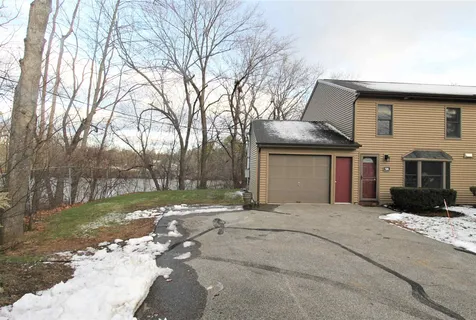 5a Bass Street Newmarket NH 03857