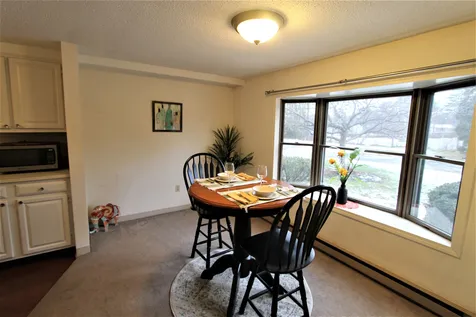 5a Bass Street Newmarket NH 03857