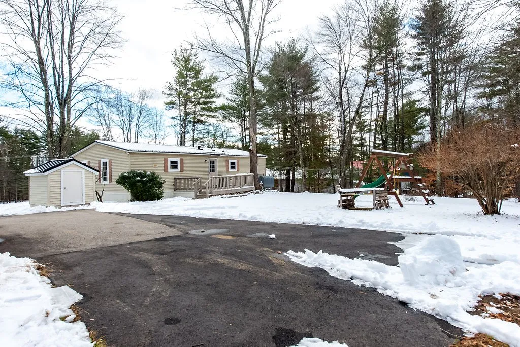 4 Calef Highway Barrington NH 03825