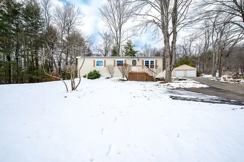 4 Calef Highway Barrington NH 03825