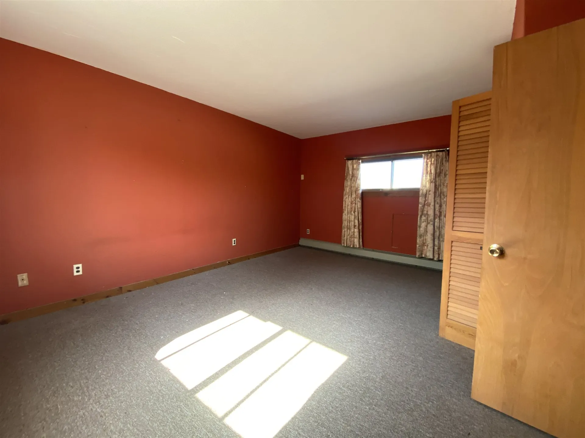 894 County Road New London NH 03257