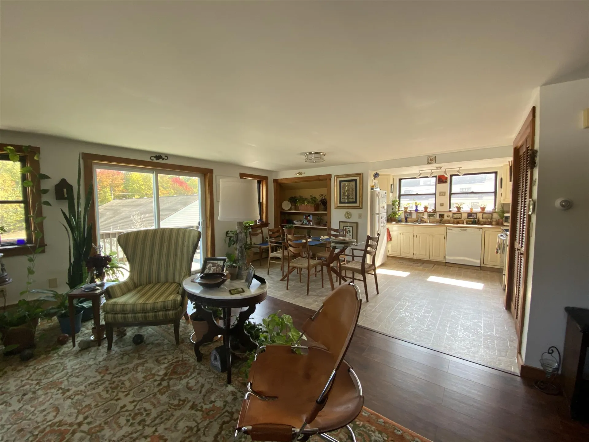 894 County Road New London NH 03257