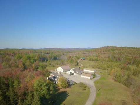 894 County Road New London NH 03257