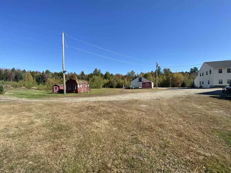 894 County Road New London NH 03257
