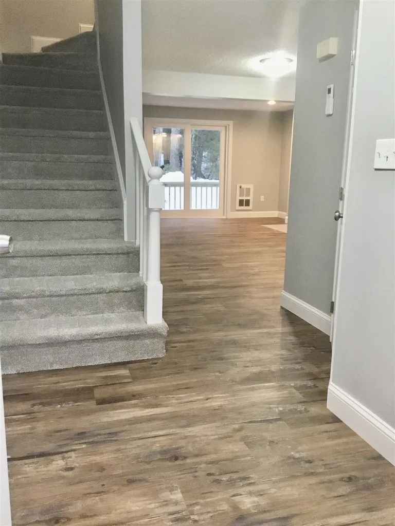 25 Hawk Road Conway NH 03860