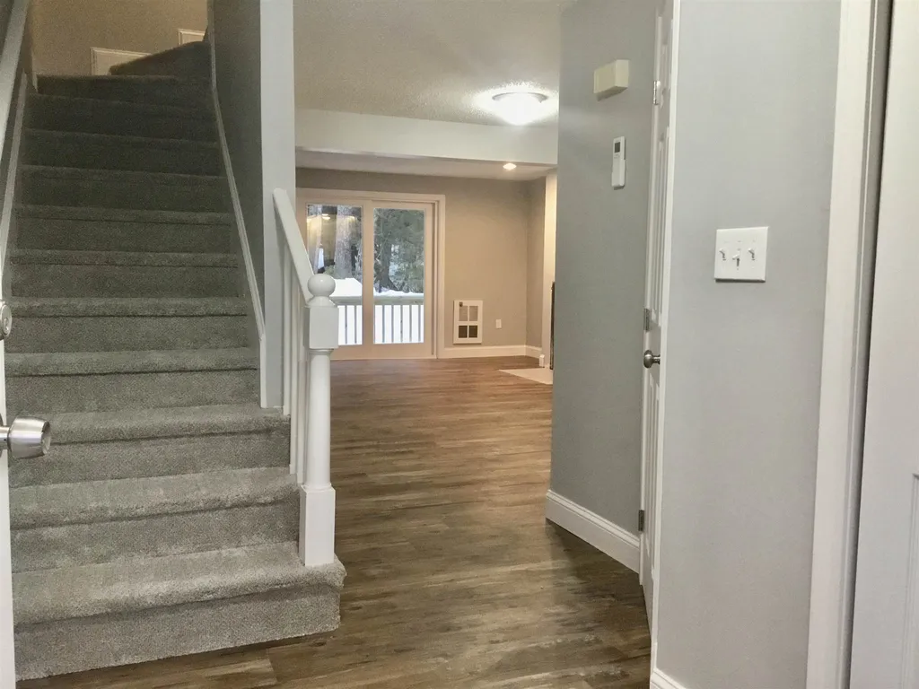 25 Hawk Road Conway NH 03860