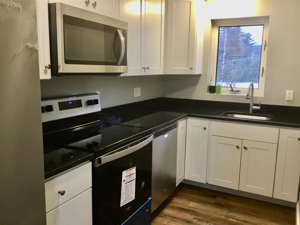 25 Hawk Road Conway NH 03860