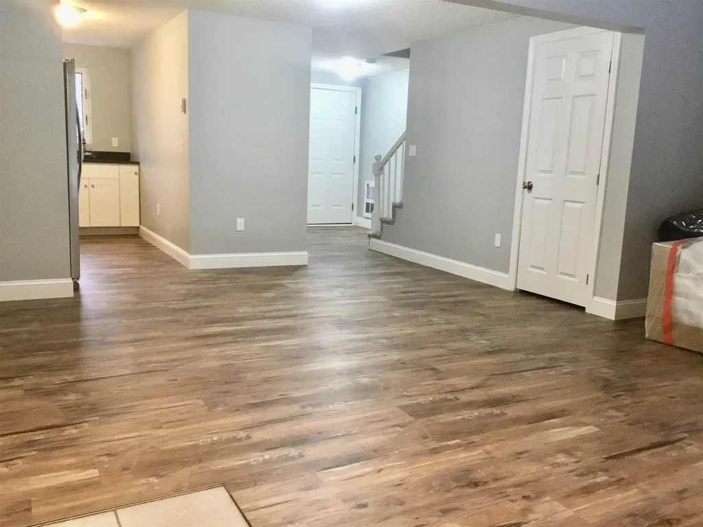 25 Hawk Road Conway NH 03860