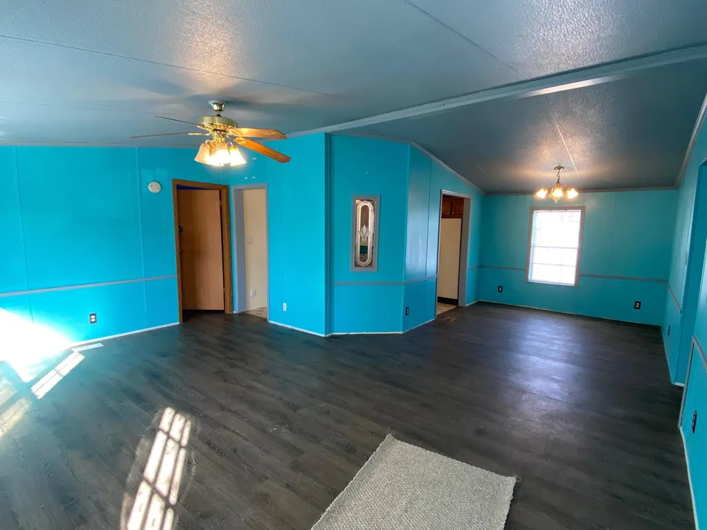 26 Deer Run Lane Northwood NH 03261