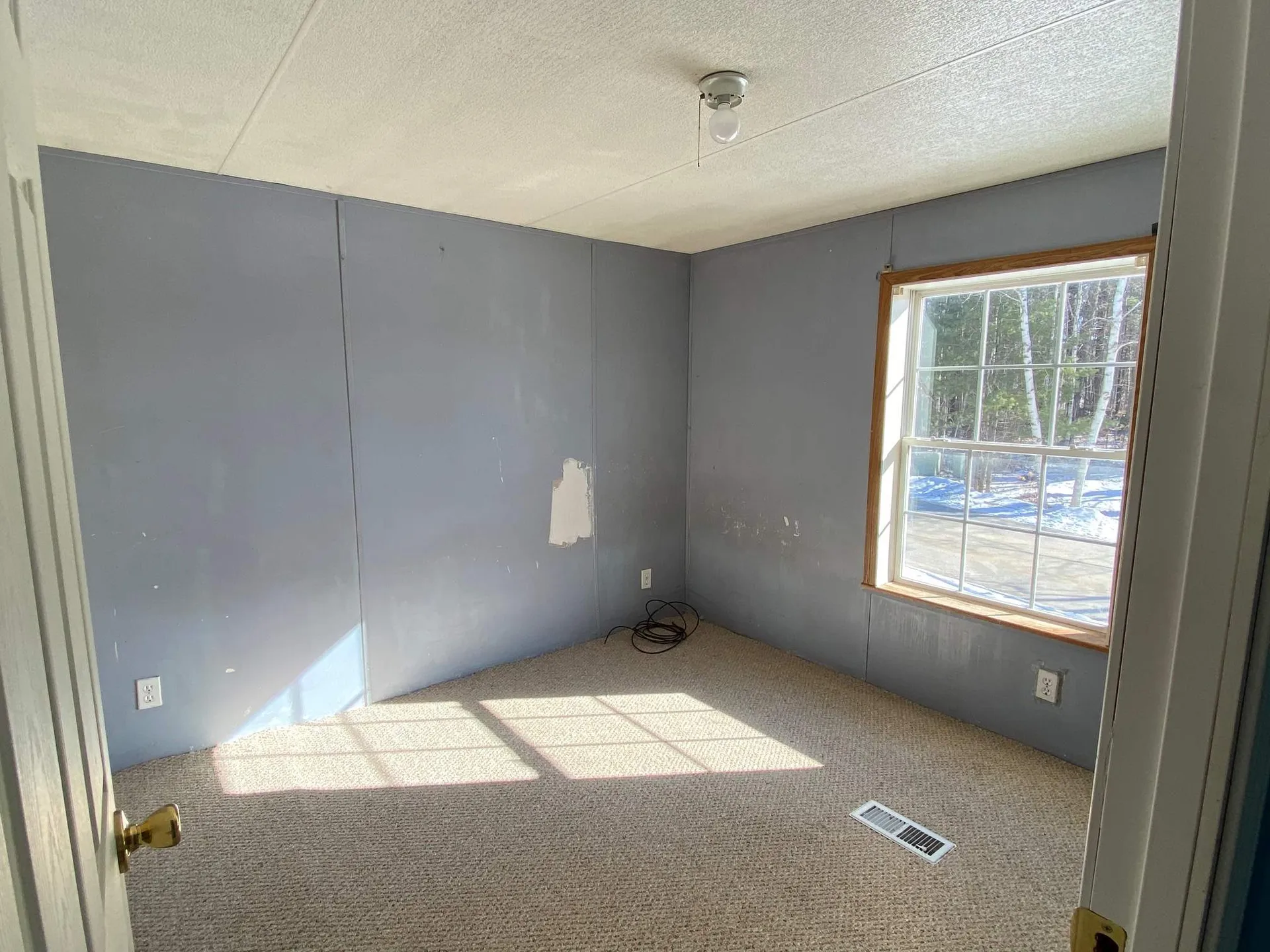 26 Deer Run Lane Northwood NH 03261