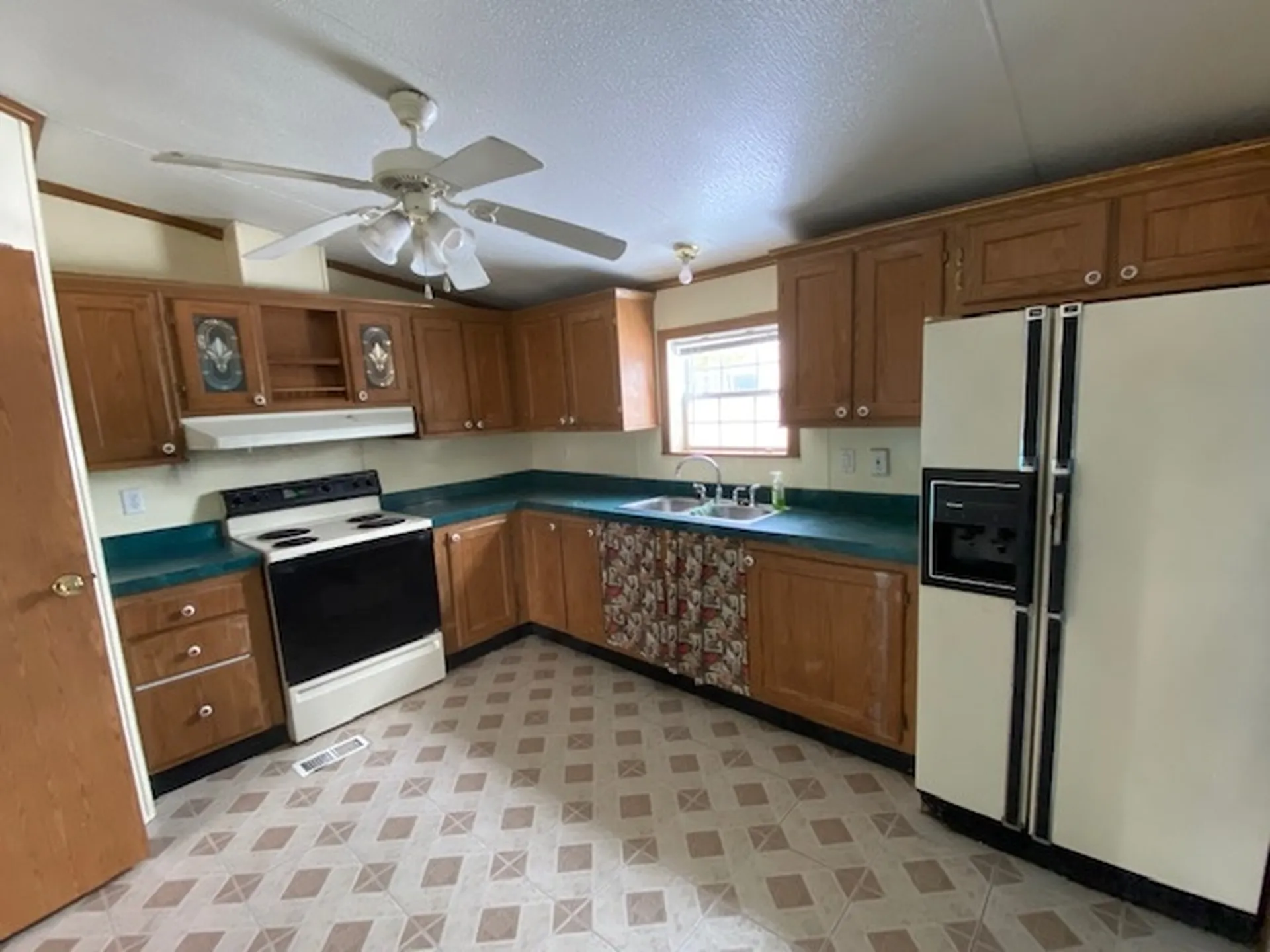26 Deer Run Lane Northwood NH 03261