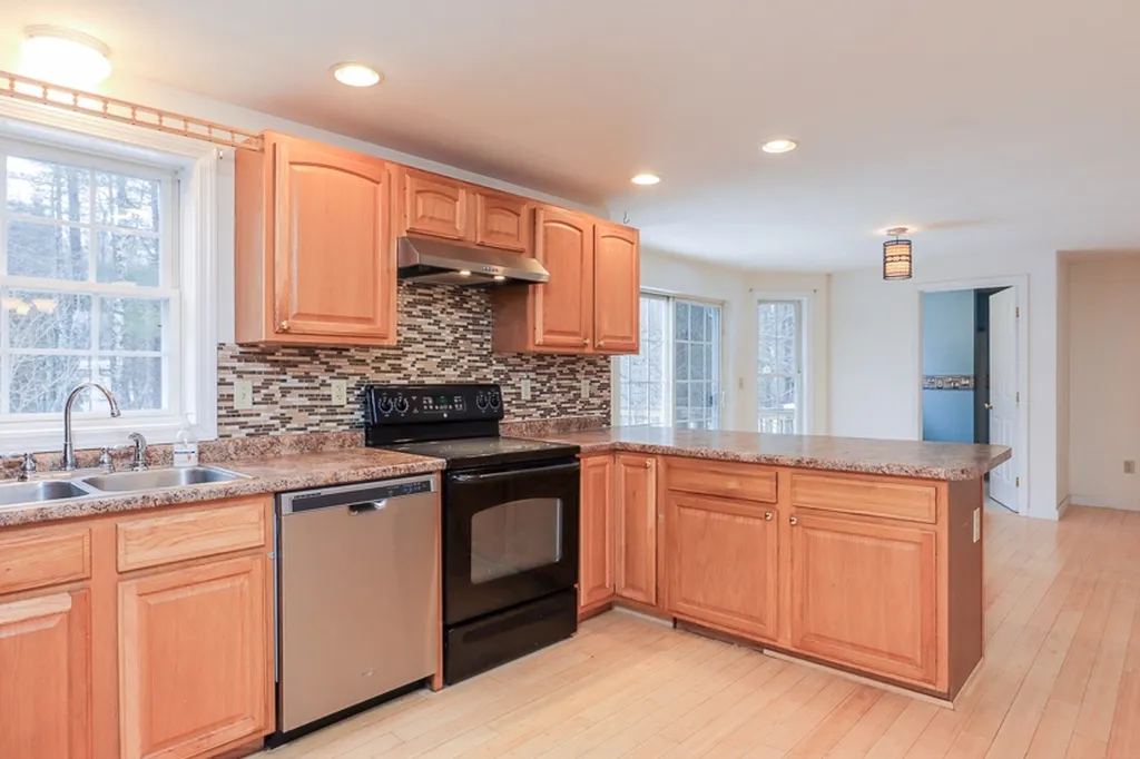 80 Deer Meadow Road Pittsfield NH 03263