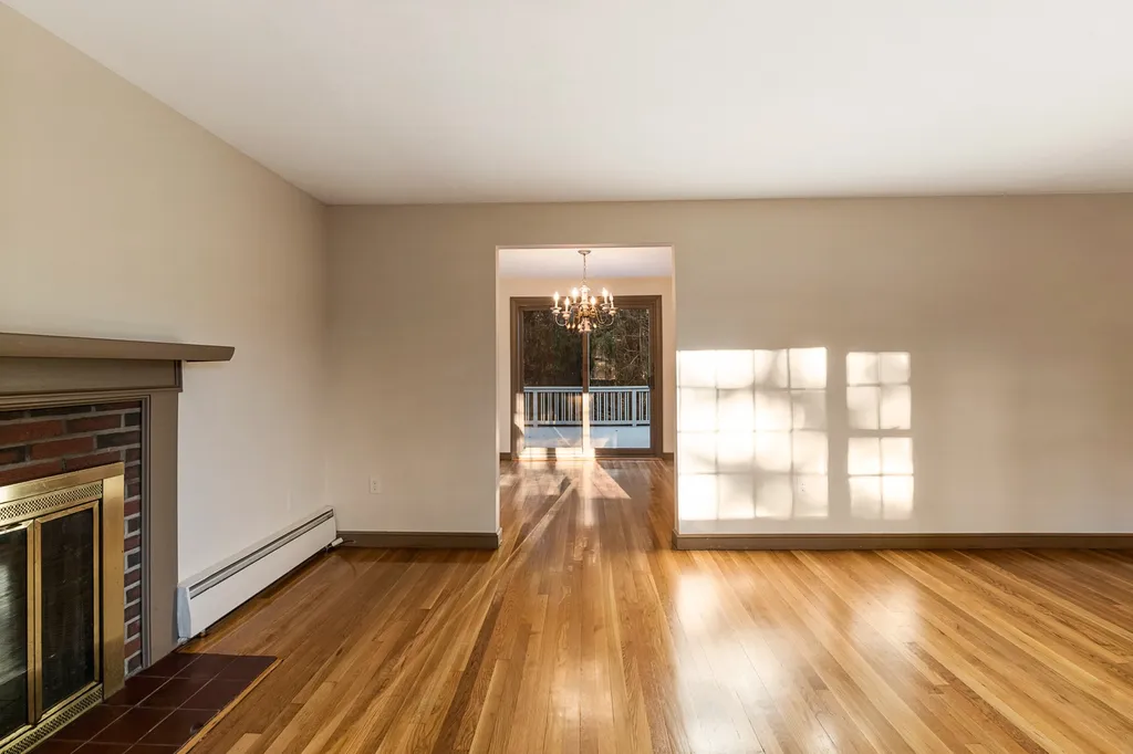 6 Robie Lane Atkinson NH 03811