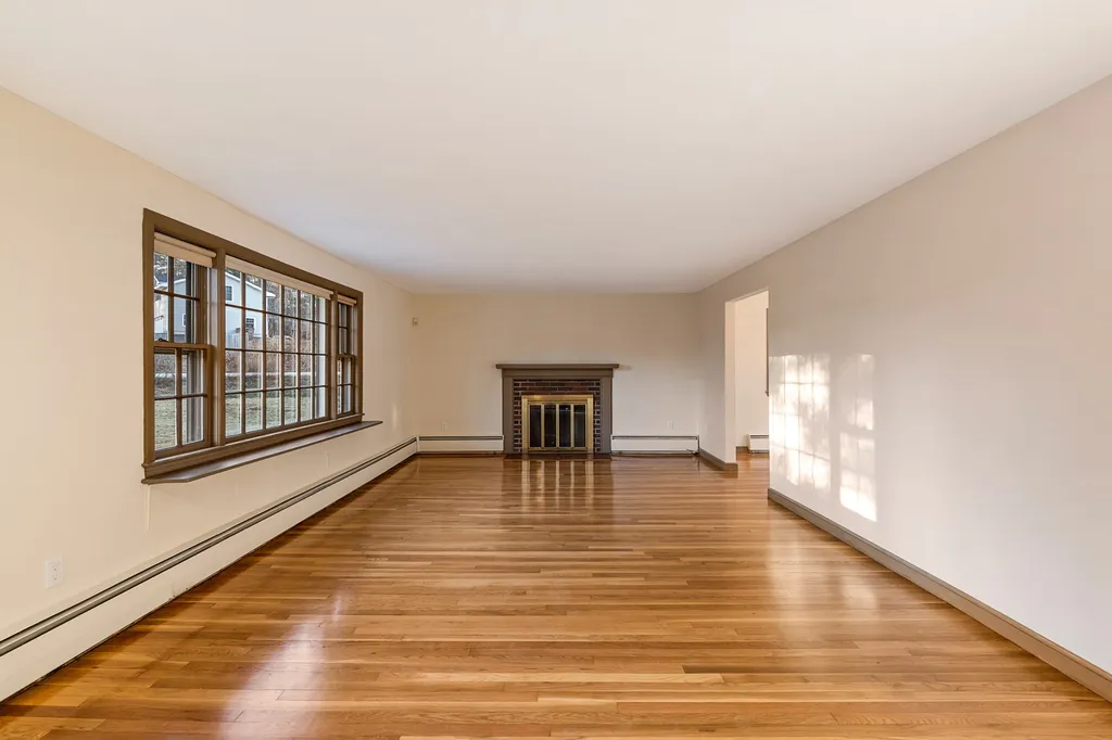 6 Robie Lane Atkinson NH 03811