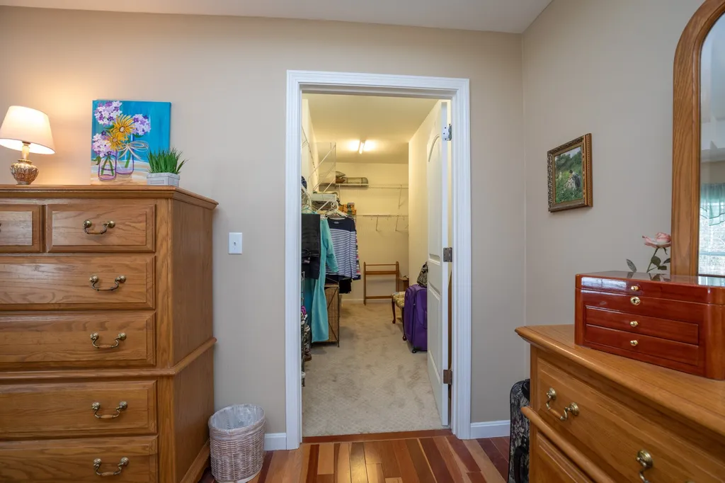 36 Gladiola Way Dover NH 03820