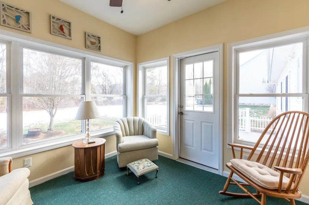 36 Gladiola Way Dover NH 03820