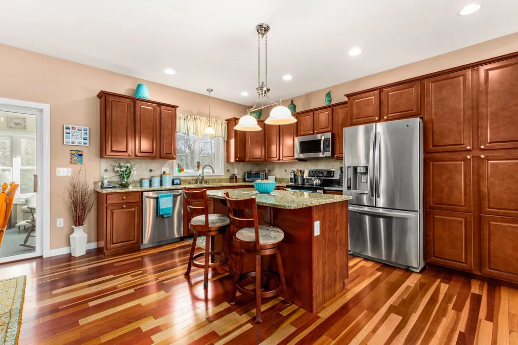 36 Gladiola Way Dover NH 03820