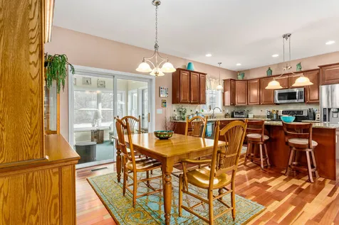 36 Gladiola Way Dover NH 03820